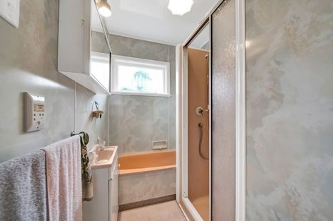 Photo of property in 117h Seaview Road, Westown, New Plymouth, 4310