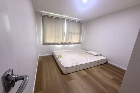 Photo of property in 94 Boundary Road, Clover Park, Auckland, 2019