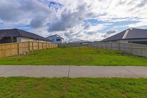 Photo of property in 43 Nobilo Road, Kumeu, 0810