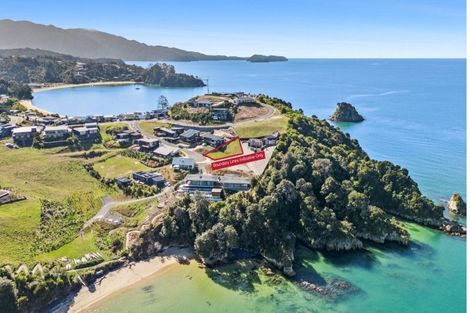 Photo of property in 11 Fairburn Place, Kaiteriteri, 7197