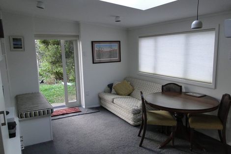 Photo of property in 17 Milne Terrace, Island Bay, Wellington, 6023