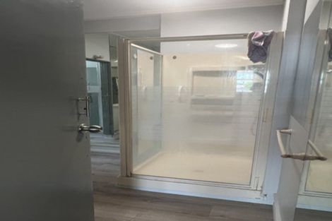 Photo of property in 346a Great South Road, Opaheke, Papakura, 2113