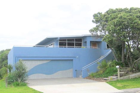 Photo of property in 8 Moa Street, Mount Maunganui, 3116