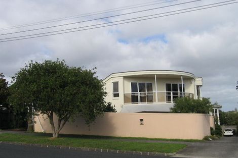 Photo of property in 18 Temple Street, Meadowbank, Auckland, 1072