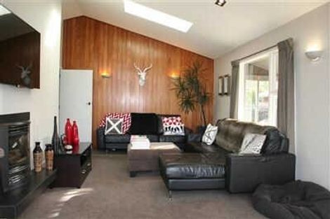 Photo of property in 31 Landsdowne Terrace, Cashmere, Christchurch, 8022