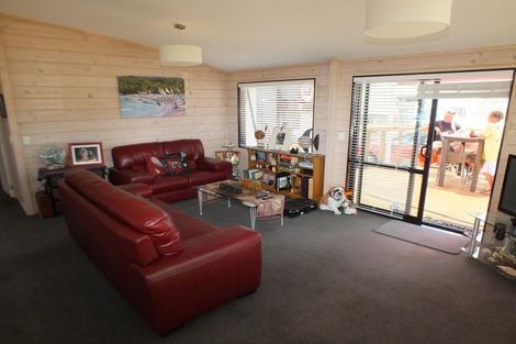 Photo of property in 417 Matarangi Drive, Matarangi, Whitianga, 3592