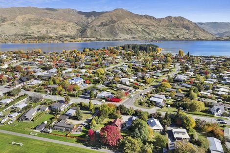 Photo of property in 101 Totara Terrace, Wanaka, 9305