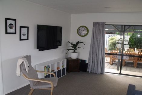 Photo of property in Hawkes Bay Furniture Co, 7 Martin Dale, Raureka, Hastings, 4120