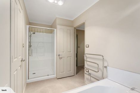 Photo of property in 80 Old Barn Road, Opaheke, Papakura, 2584