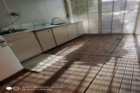 Photo of property in 28 Rotoiti Avenue, Pakuranga Heights, Auckland, 2010