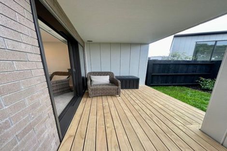 Photo of property in 16 Huri Street, Mangere Bridge, Auckland, 2022