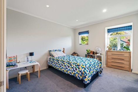 Photo of property in 4 Croftfield Place, Westmorland, Christchurch, 8025