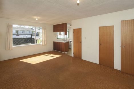 Photo of property in 1/4 Clyma Place, Massey, Auckland, 0614