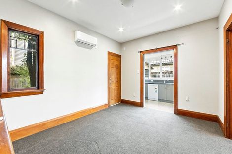 Photo of property in 60 Martin Avenue, Beckenham, Christchurch, 8023