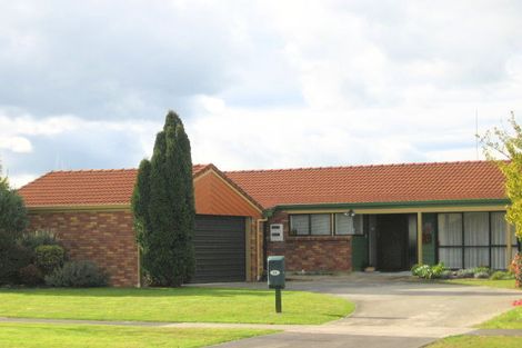 Photo of property in 52 Endeavour Avenue, Flagstaff, Hamilton, 3210