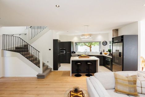 Photo of property in 23 Montgomery Terrace, Hokowhitu, Palmerston North, 4410