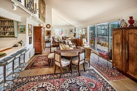 Photo of property in Tennyson Apartments, 4/25 Tennyson Street, Te Aro, Wellington, 6011