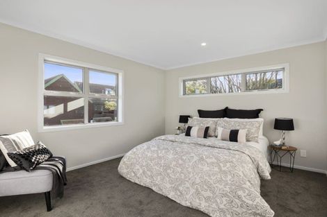 Photo of property in 39 Barber Grove, Moera, Lower Hutt, 5010