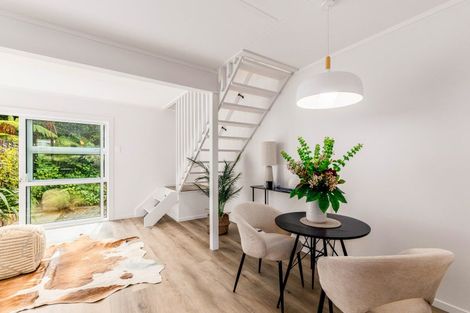 Photo of property in 5/29 Main Road, Tawa, Wellington, 5028