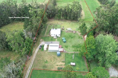 Photo of property in 25 Pariri Road, Taipa, 0483