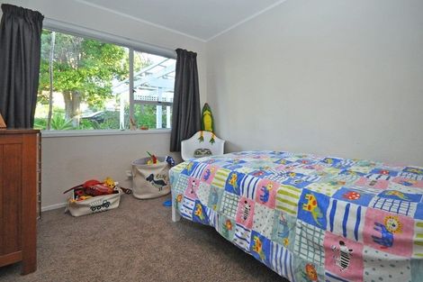 Photo of property in 79 Gledstane Road, Stanmore Bay, Whangaparaoa, 0932