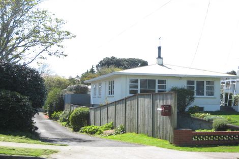 Photo of property in 94 Brois Street, Frankleigh Park, New Plymouth, 4310