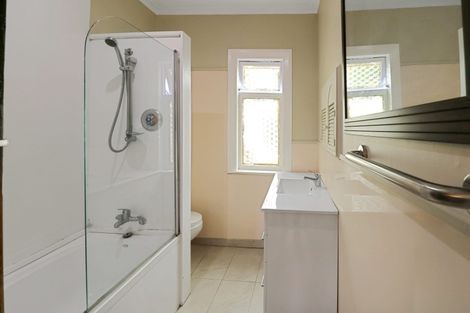 Photo of property in 37 Townsend Road, Miramar, Wellington, 6022