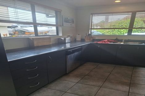 Photo of property in 85a Clovelly Road, Bucklands Beach, Auckland, 2012