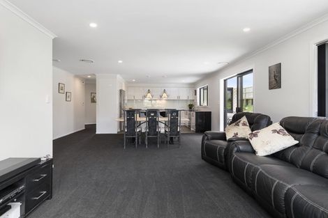 Photo of property in 3 Moira Close, Welcome Bay, Tauranga, 3175