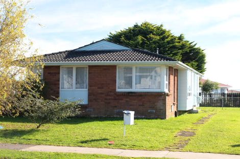 Photo of property in 32 Cranmere Crescent, Mangere East, Auckland, 2024