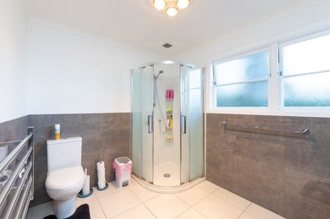 Photo of property in 879 Main Street, Roslyn, Palmerston North, 4414