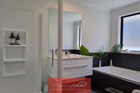 Photo of property in 8a Jules Crescent, Bell Block, New Plymouth, 4312