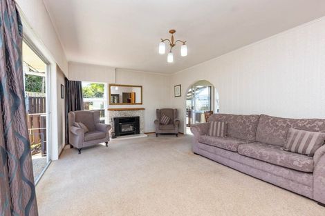 Photo of property in 15 Pasteur Place, New Windsor, Auckland, 0600