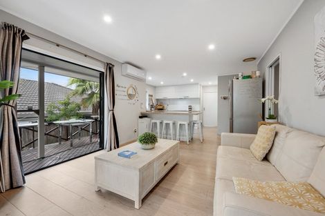 Photo of property in 7 Drysdale Place, Somerville, Auckland, 2014