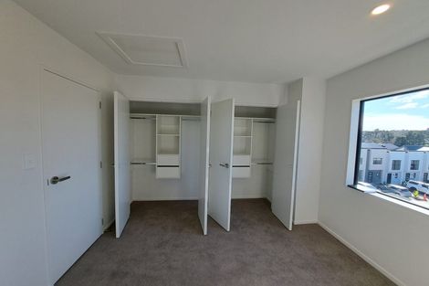 Photo of property in 1 Parish Drive, Wainui, 0932