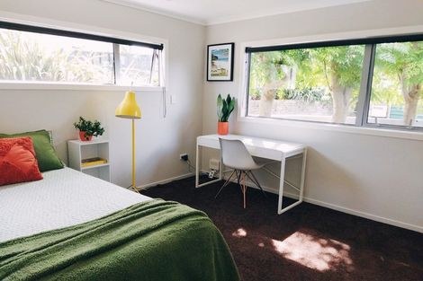 Photo of property in 60a Brois Street, Frankleigh Park, New Plymouth, 4310