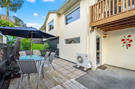 Photo of property in 2/15 Ellenbury Place, Stanmore Bay, Whangaparaoa, 0932