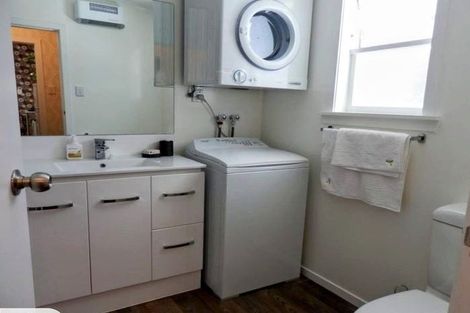 Photo of property in 30 Sussex Street, Mount Cook, Wellington, 6021