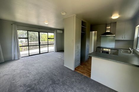 Photo of property in 25 Midgley Road, West Harbour, Auckland, 0618