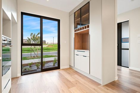 Photo of property in 14 Coopworth Street, Karaka, 2580