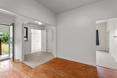 Photo of property in 11 Miami Street, Mangere East, Auckland, 2024