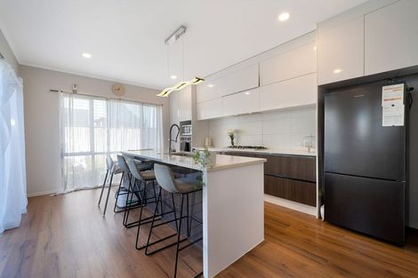 Photo of property in 7 Silvereye Road, Hobsonville, Auckland, 0616