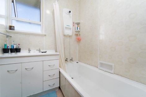 Photo of property in 36 Jellicoe Street, Greytown, 5712