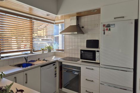 Photo of property in 4/17 Swanleigh Place, Ilam, Christchurch, 8041