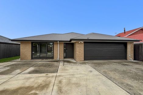 Photo of property in 152a Wainoni Road, Avondale, Christchurch, 8061