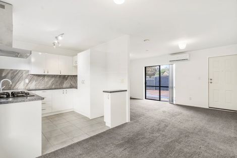 Photo of property in 9 Horlicks Place, Randwick Park, Auckland, 2105