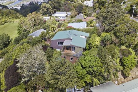 Photo of property in 134 Miromiro Road, Normandale, Lower Hutt, 5010