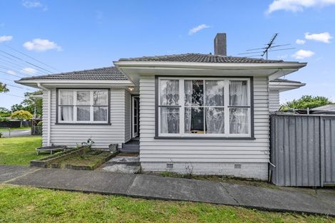 Photo of property in 63 Hepburn Road, Glendene, Auckland, 0602