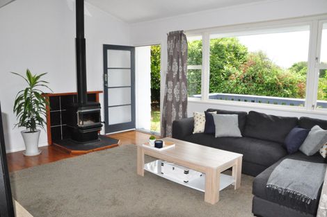 Photo of property in 39 Honore Drive, Linton, Palmerston North, 4472