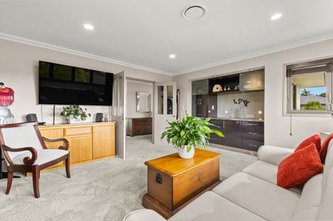 Photo of property in 176b Heta Road, Highlands Park, New Plymouth, 4312